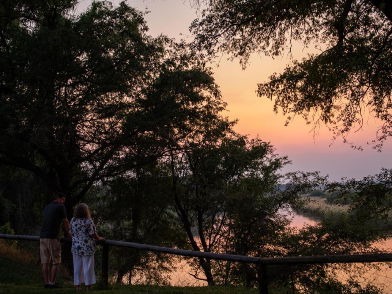 Kayova River Lodge Ndiyona Exterior foto